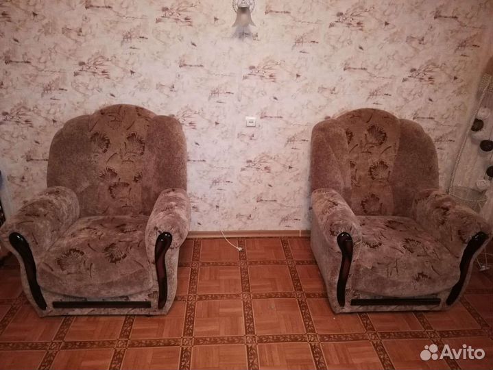 Диван и 2 кресла
