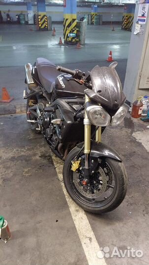 Triumph Street Triple 675