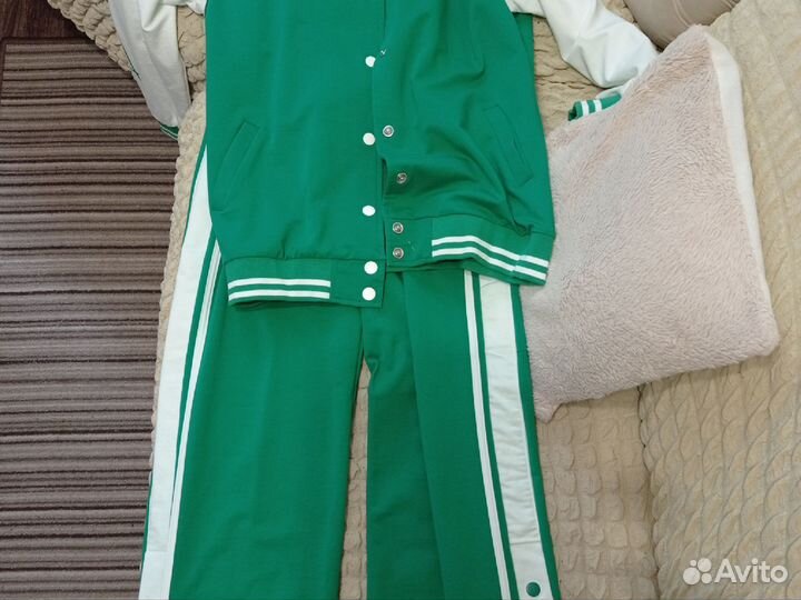 Костюм для девочки подростка