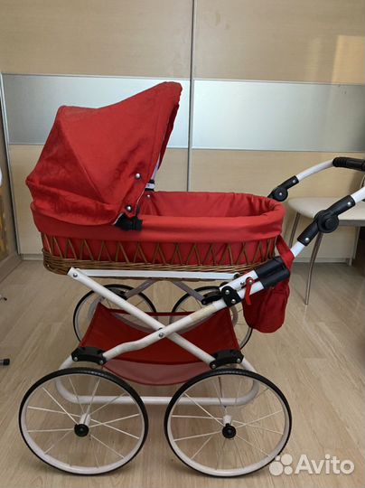 Коляска для кукол
