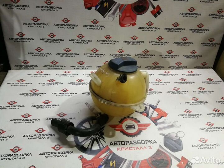 Бачок расширительный Volkswagen Golf MK4 1.6 AKL