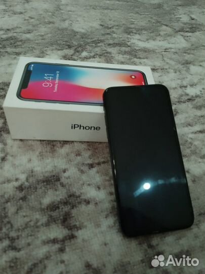 iPhone X, 256 ГБ