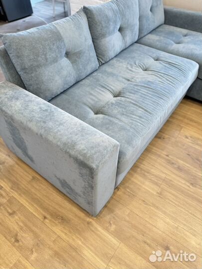 Диван