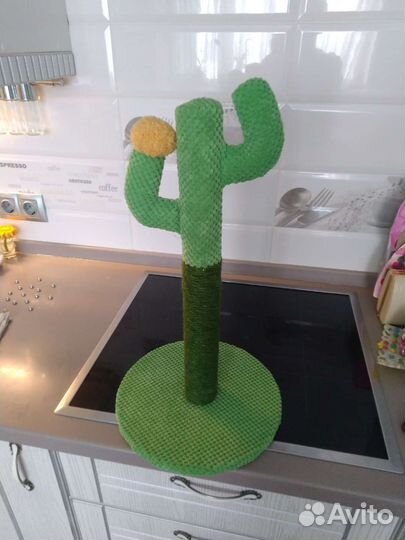 Когтеточка домик для кошки новый