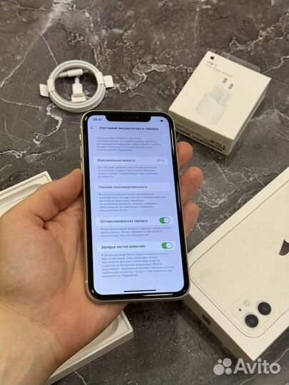 iPhone 11, 64 ГБ