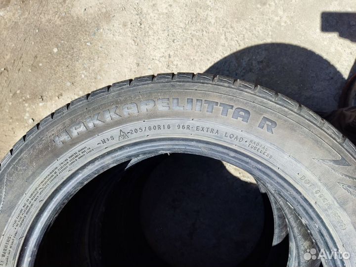 Nokian Tyres Hakkapeliitta R 205/60 R16