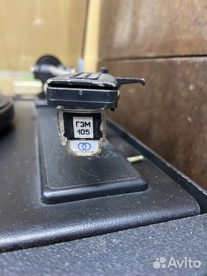 Проигрыватель винила