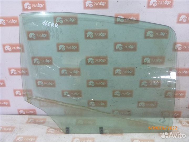 Стекло двери заднее правое Peugeot 408 седан 10F