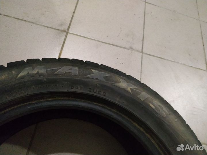 Maxxis S-Pro 205/60 R16