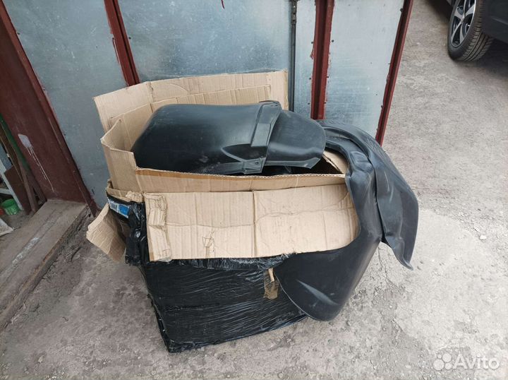 Комплект подкрылок ваз 2190,2191