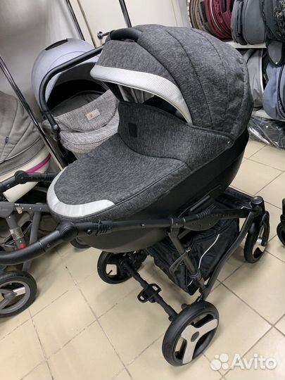 Детская коляска как новая camarelo baleo