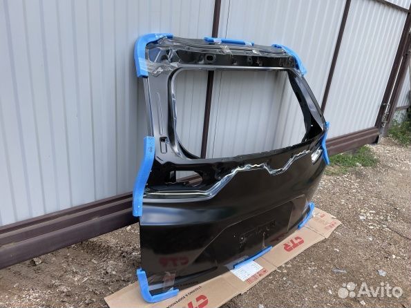Крышка багажника Honda CRV 5 оригинал