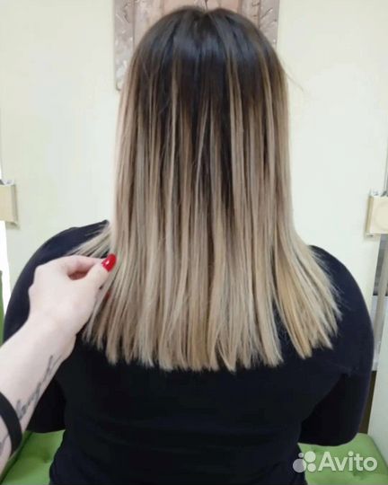 Наращивание волос, коррекция волосы в наличии