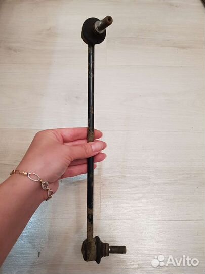 Стойка стабилизатора