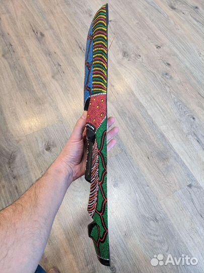 Индонезийская маска из Албезии