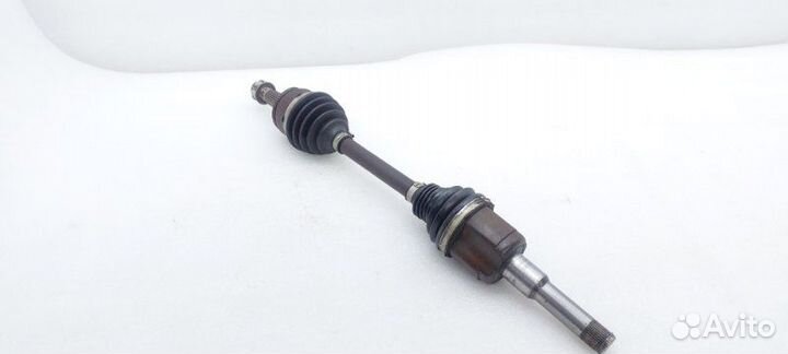 Б/У Привод Состояние отличное, оригинал. 94560843