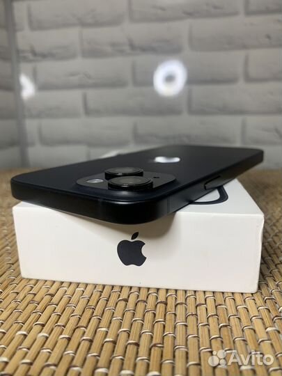 iPhone 15 Black 128GB Sim + Esim