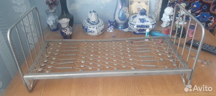 Кроватка для куклы. СССР