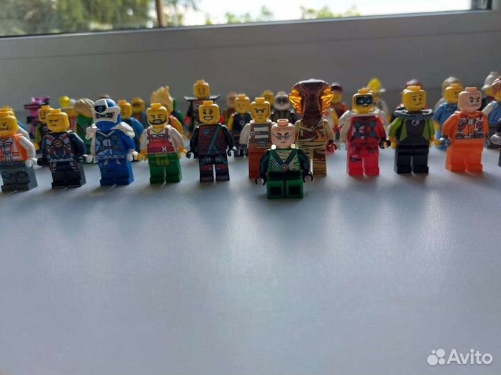 Lego фигурки 64 шт