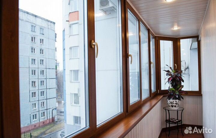 Остекление балконов и лоджий под ключ Z7602