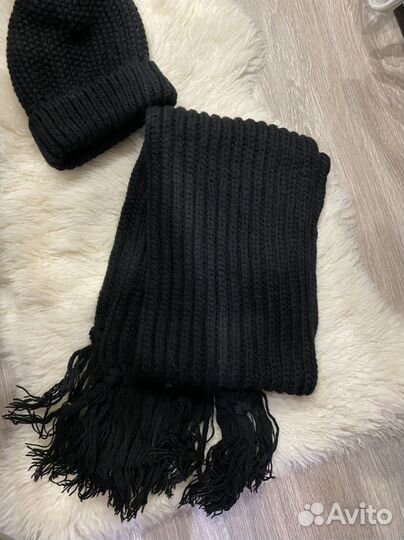 Комплект шапка и шарф