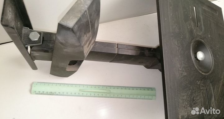 Кронштейн для телевизора. Полка