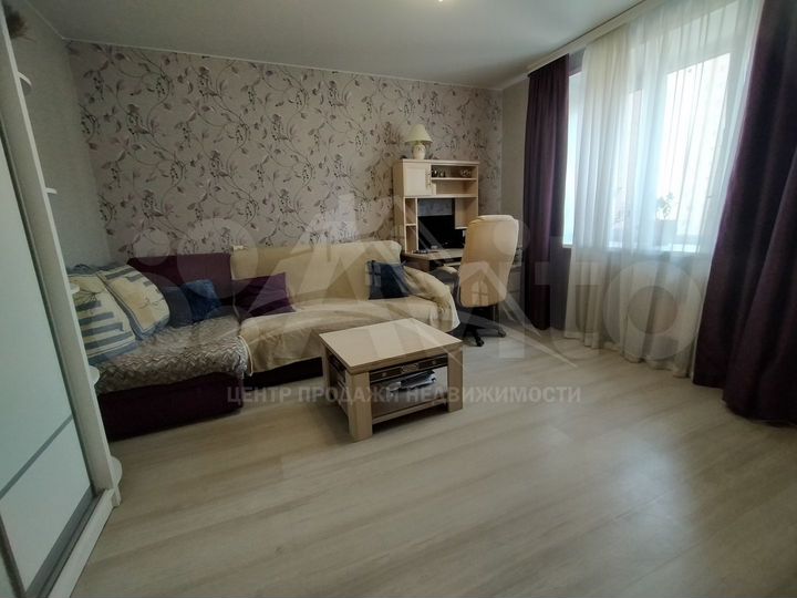 2-к. квартира, 54 м², 4/14 эт.