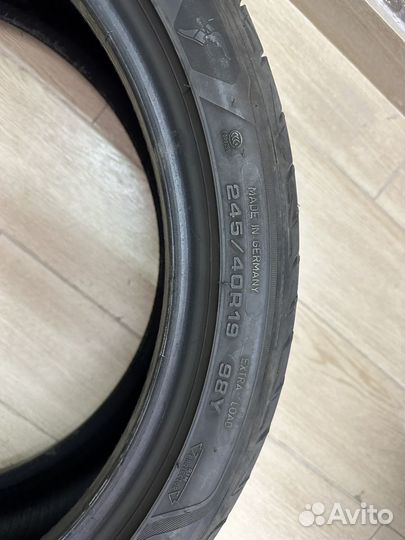 Goodyear Eagle F1 Asymmetric 3 245/40 R19 и 275/35 R19 100Y