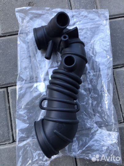 Патрубок турбины 1.8Т Фольксваген Пассат Б5