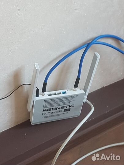 Keenetic Runner 4G с модемом 4G/3G (KN-2210/2211)