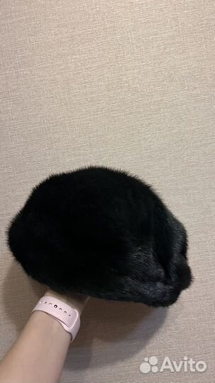 Норковая шапка-берет женская