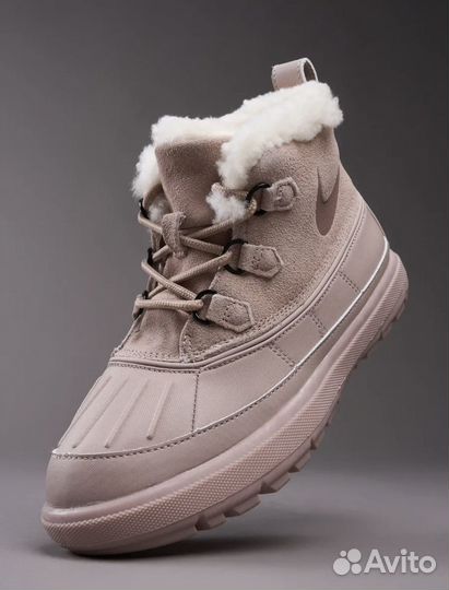 Nike Woodside Chukka Pink (41р)