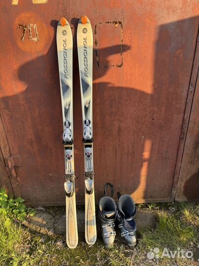 Горные лыжи и ботинки 38