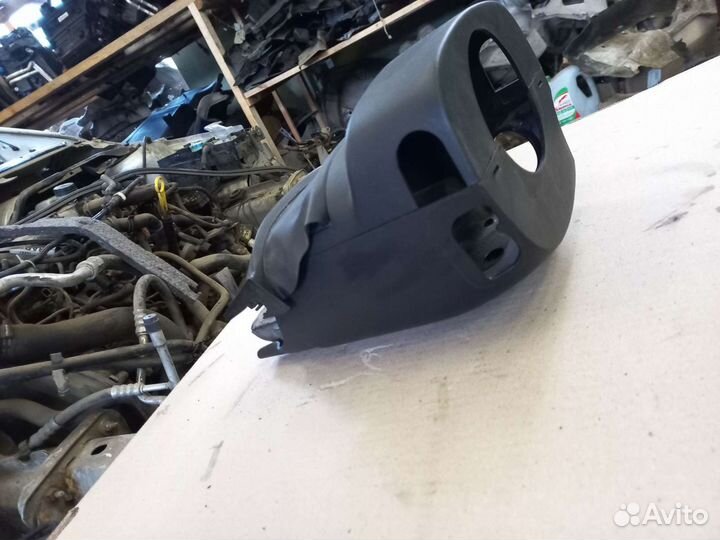 Кожух колонки Ford Focus 2008