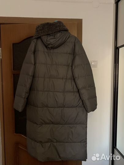 Пуховик зимний женский