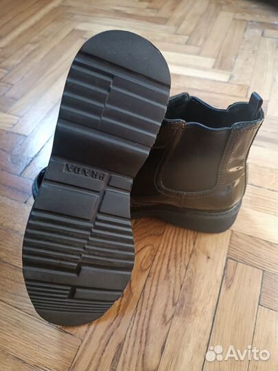 Оригинал. Новые ботинки Prada