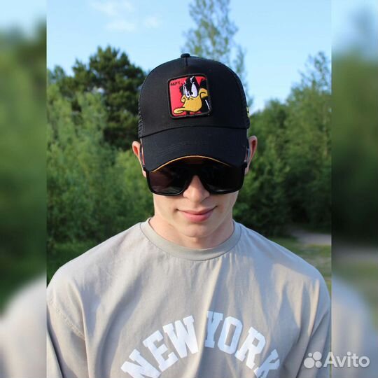 Бейсболка мужская с сеткой