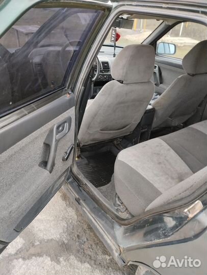 ВАЗ 2110 1.5 МТ, 2002, 185 000 км