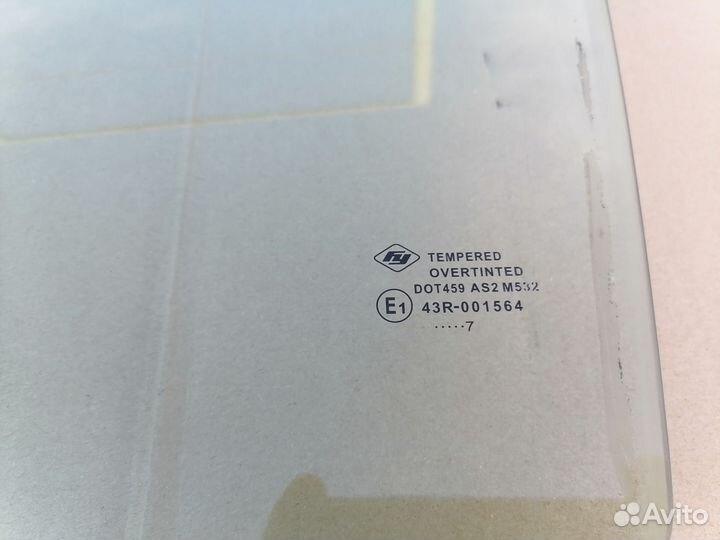 Стёкла боковые на ваз 2110-2112