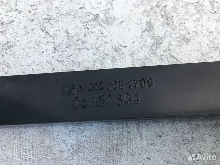 Распорка Mercedes W205 A2056201700