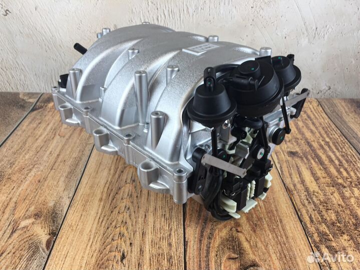 Коллектор впускной Mercedes М272