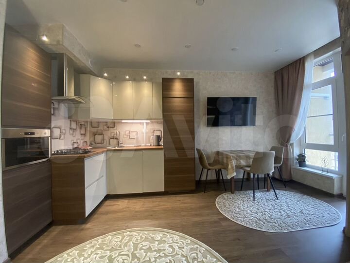 2-к. квартира, 59 м², 8/8 эт.