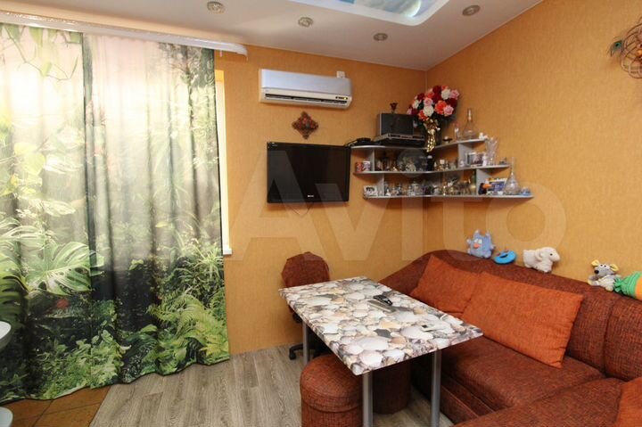 2-к. квартира, 60 м², 3/5 эт.