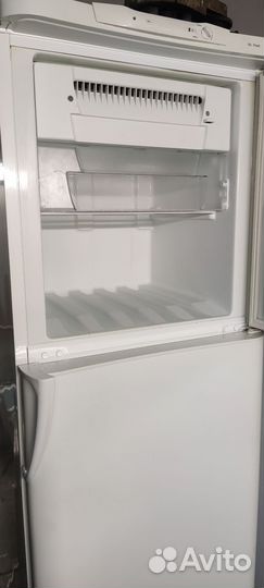 Холодильник Indesit No Frost