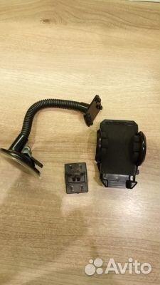 Держатель для телефона в машину