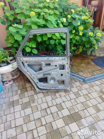 Дверь priora задняя левая