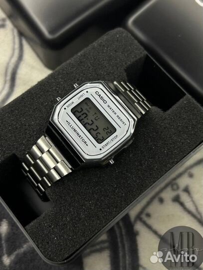 Наручные часы Casio Vintage illuminator