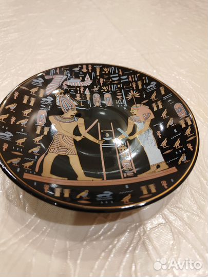 Чашка с блюдцем 