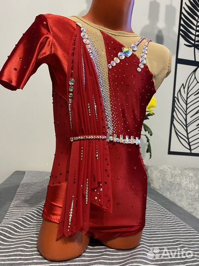 Купальник для художественной гимнастики 140