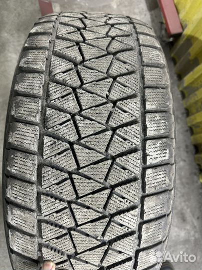 Bridgestone Blizzak DM-V2 265/60 R18